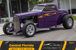 Ford Roadster Cabriolet / Roadster 1932 Purple