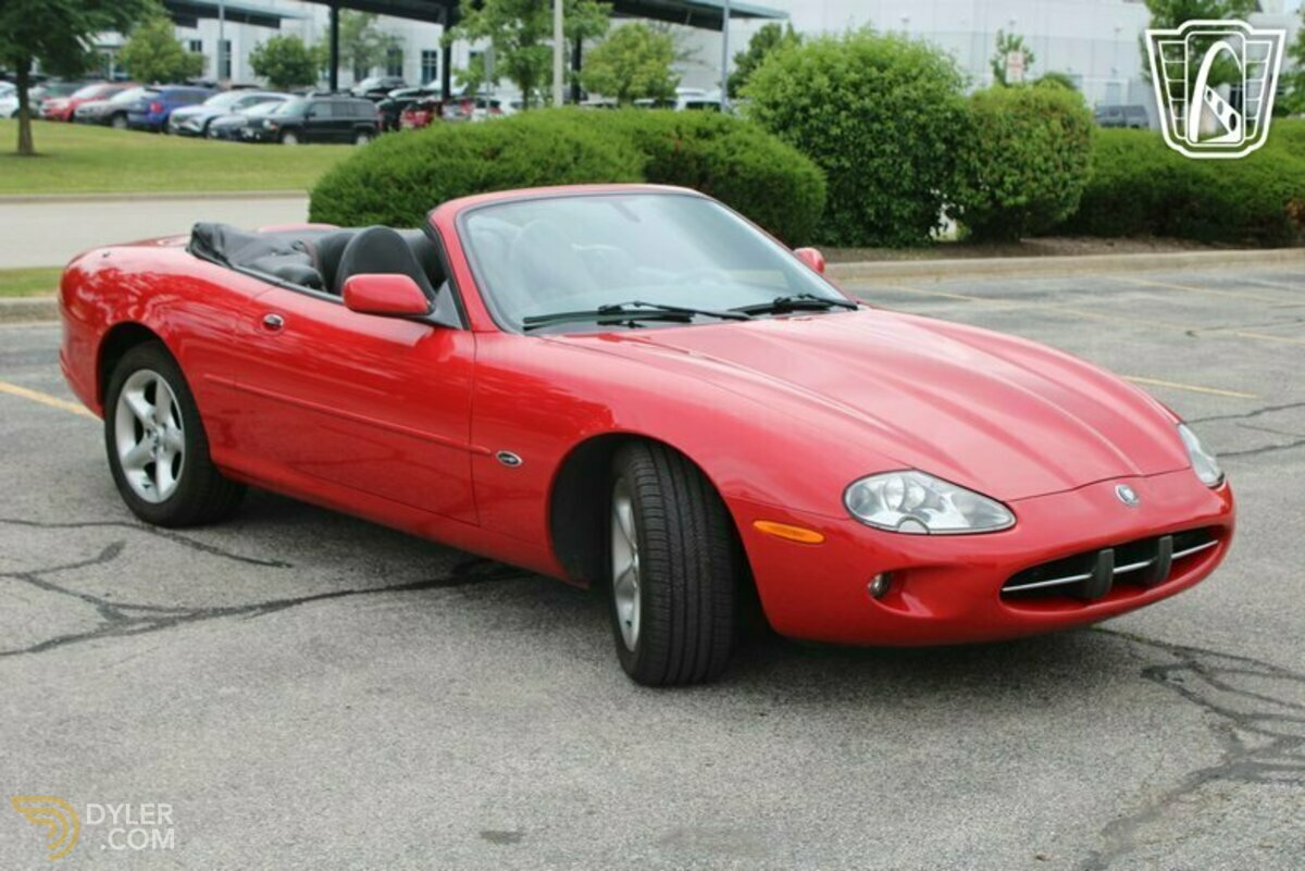 2000 Jaguar XK8 Convertible, foto 1