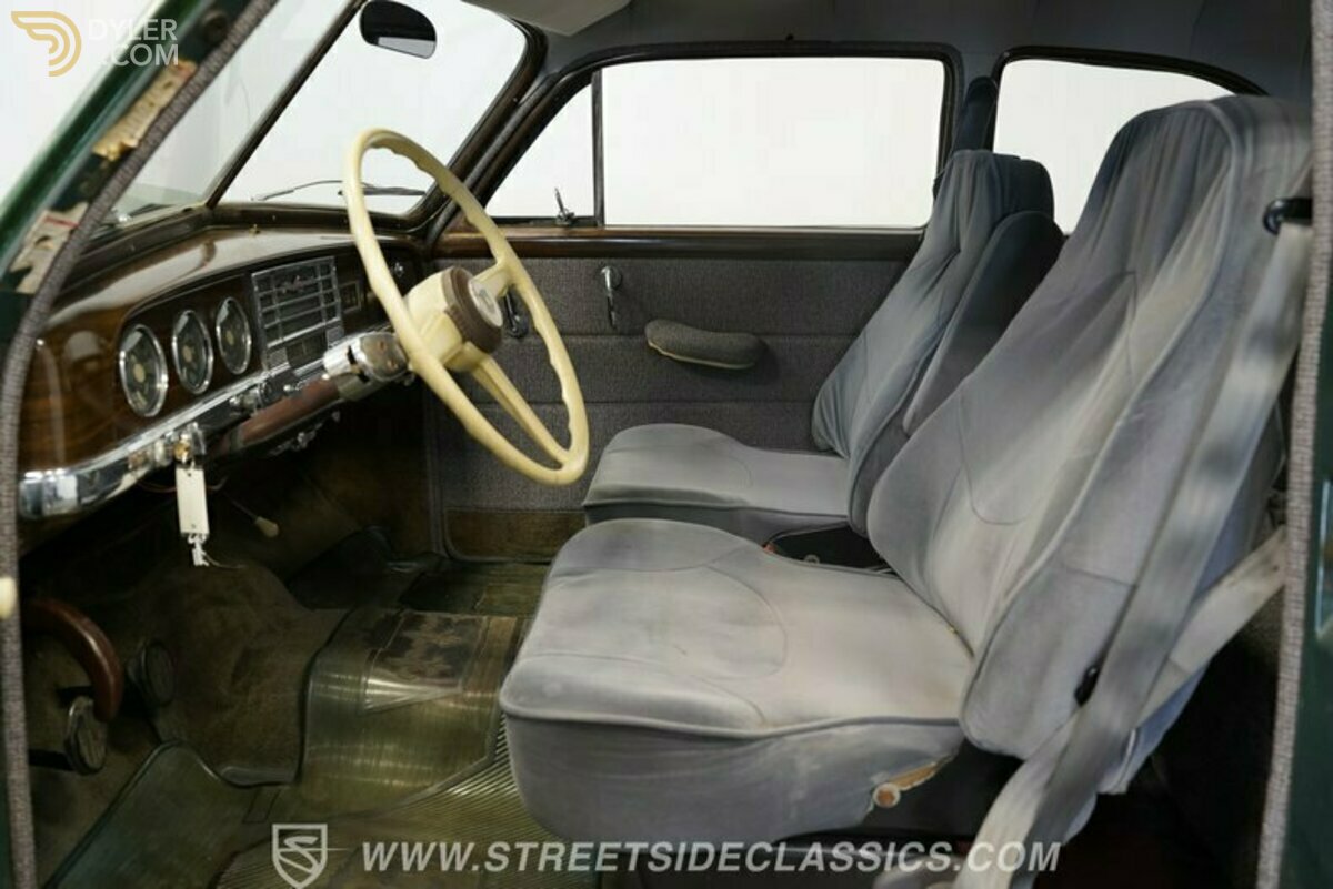 1950 Plymouth Deluxe, foto 3