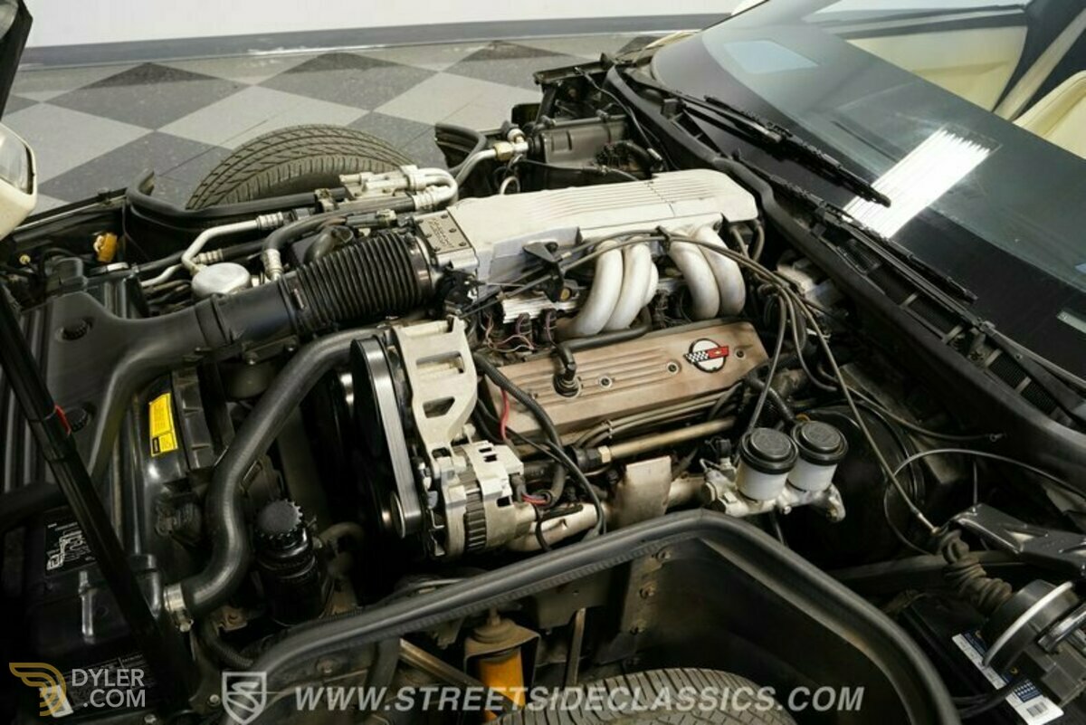 1988 Chevrolet Corvette 35th Anniversary Edition, foto 3