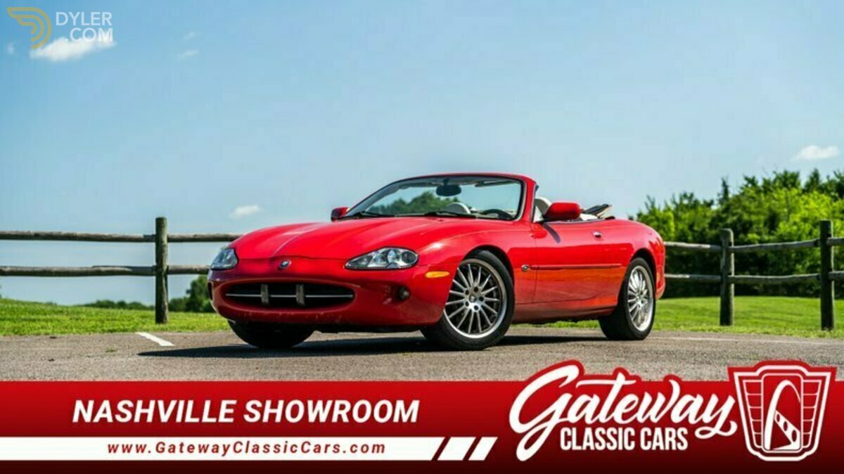 1999 Jaguar XK8, foto 1