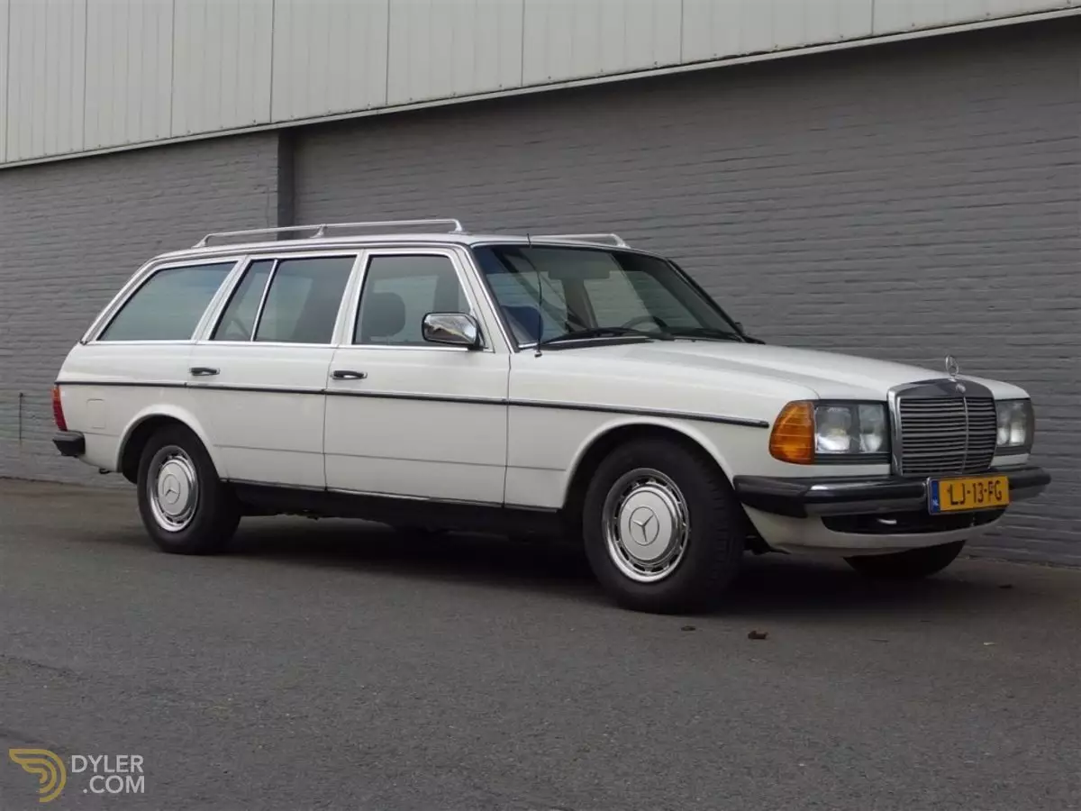 Classic 1984 Mercedes-Benz 200T W123 For Sale. Price 7 500 EUR - Dyler