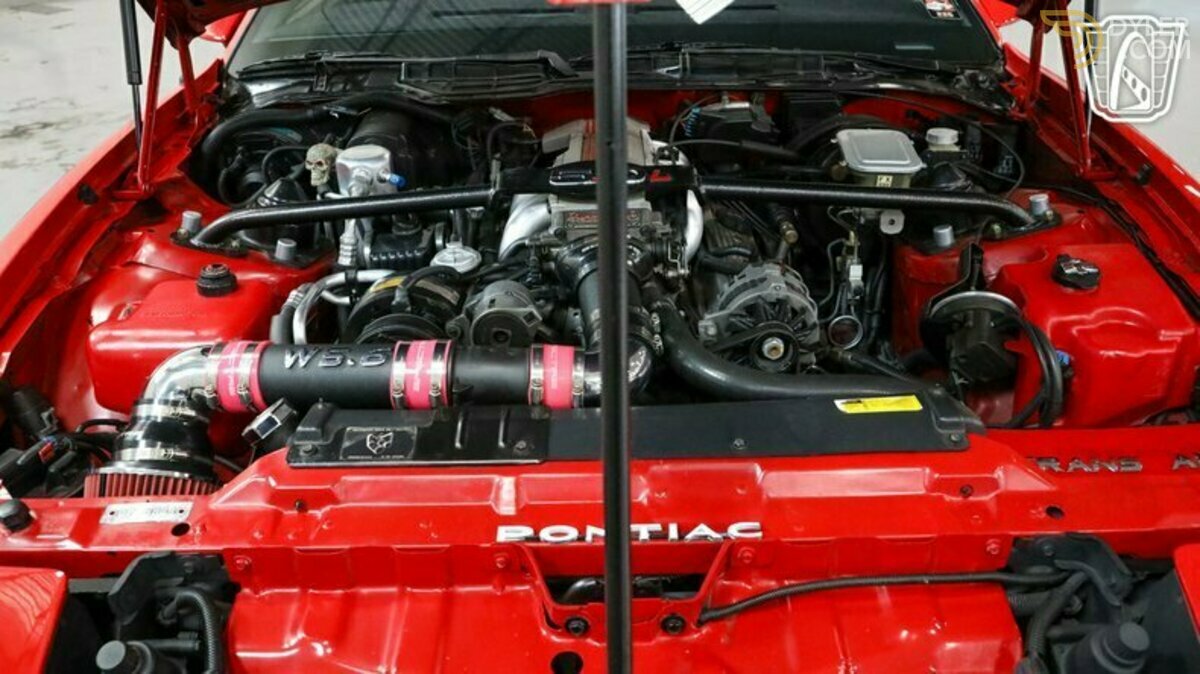 1988 Pontiac Trans Sport, foto 2