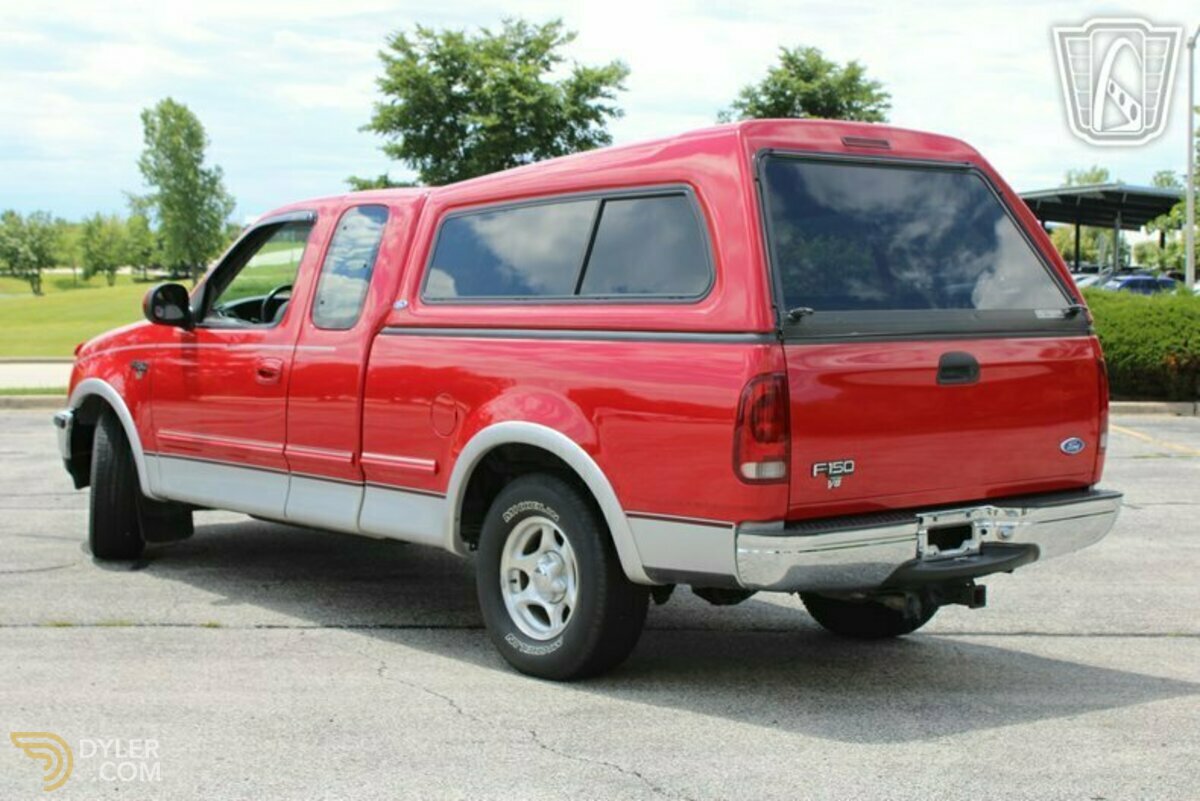 1997 Ford F-150 Lariat, foto 2