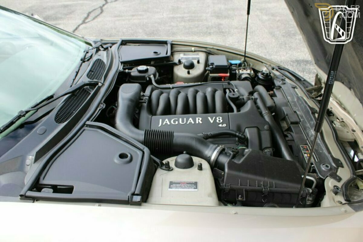 1999 Jaguar XK8, foto 11