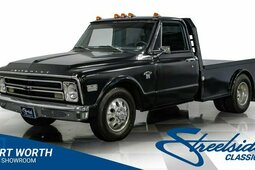 Chevrolet C20 Flatbed Dually Pickup 1968 Schwarz