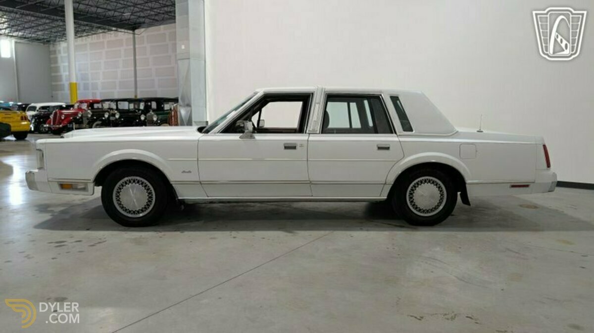 1988 Lincoln Town Car, foto 6
