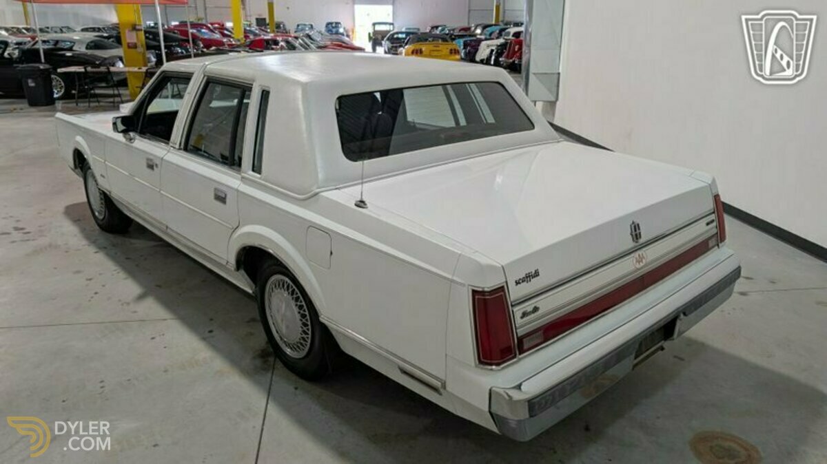 1988 Lincoln Town Car, foto 8