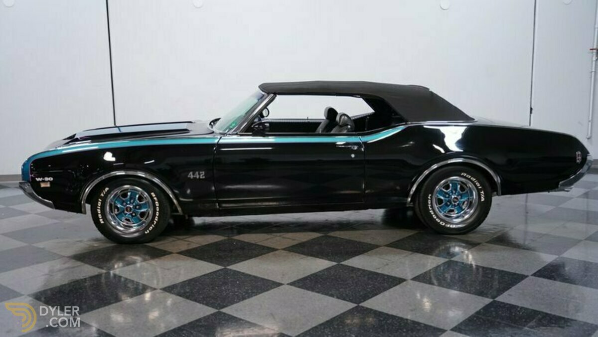 1969 Oldsmobile Cutlass W30 Tribute Convertible, foto 2