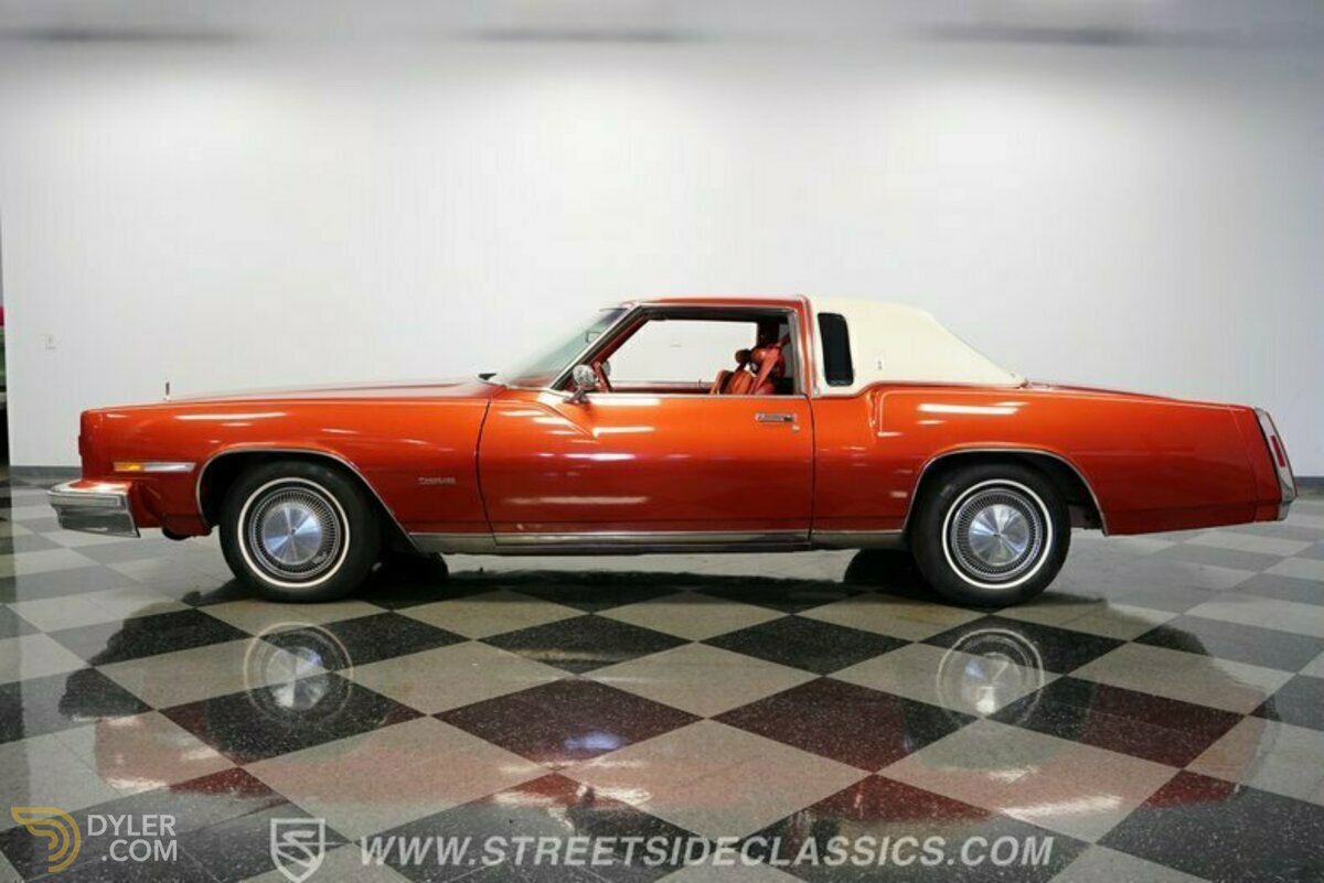 1977 Oldsmobile Toronado Brougham, foto 2