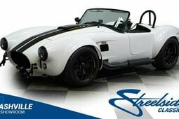 Shelby Cobra Backdraft 7.3 Godzilla Coupé 1965 Bianco