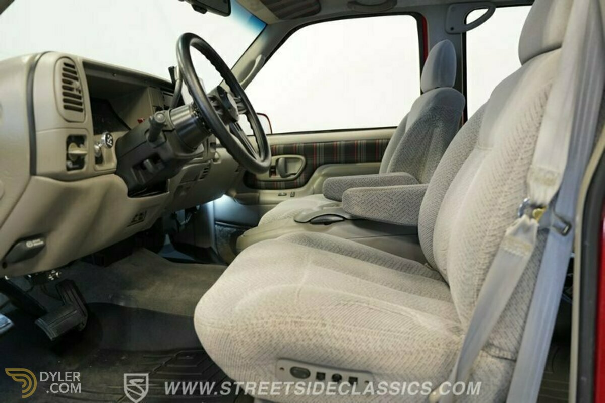 1996 Chevrolet Suburban, foto 3