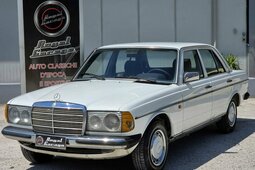 Mercedes-Benz 240D  W123 -ASI- Sedan / Saloon 1981 White
