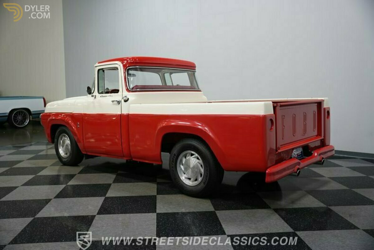 1959 Ford F-100 Big Window Restomod, foto 10