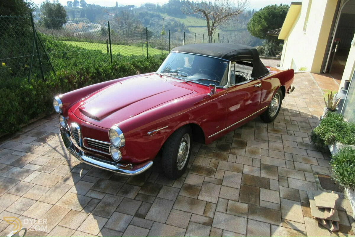 1965 Alfa Romeo 2600 Spider, foto 2