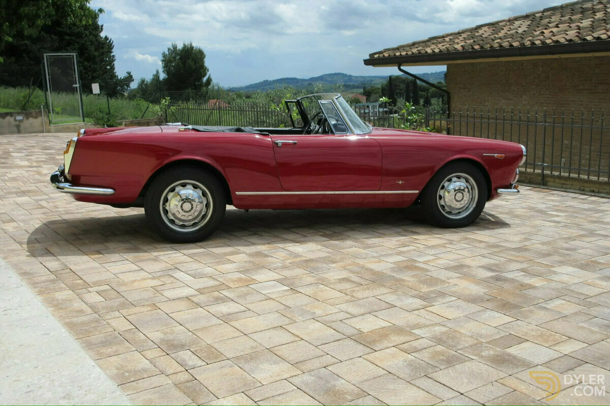1965 Alfa Romeo 2600 Spider, foto 3
