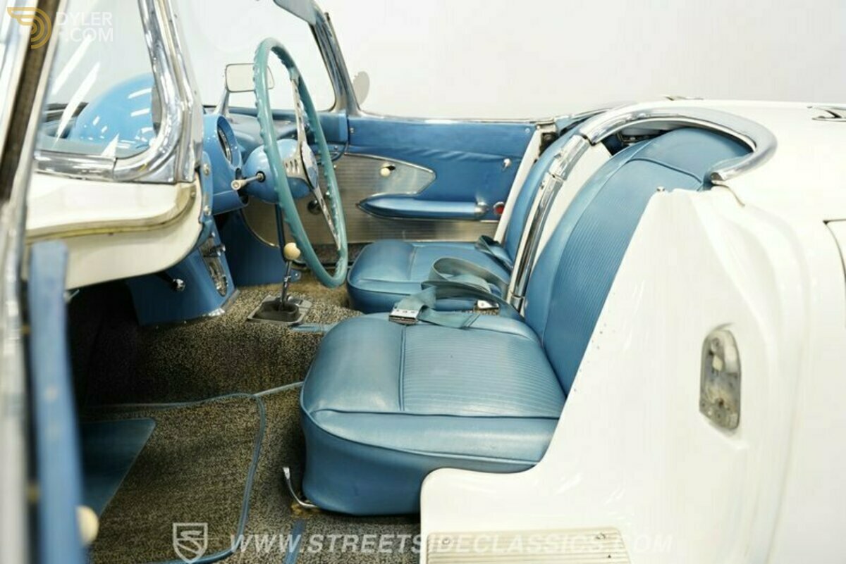 1961 Chevrolet Corvette Convertible, foto 3