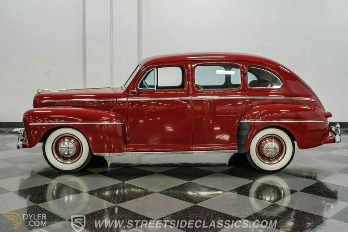 1948 Ford Deluxe Sedan, foto 2