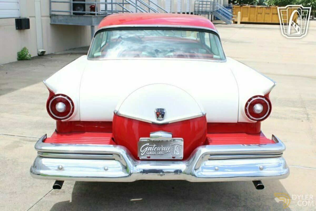 1957 Ford Fairlane, foto 12