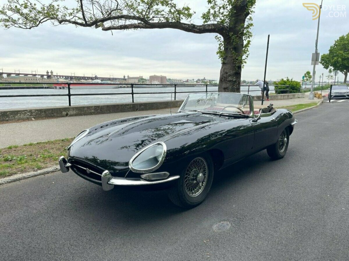 1961 Jaguar XK, foto 2