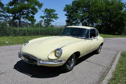 Jaguar XK 1968 Amarillo
