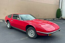 Maserati Indy 1972 Rojo