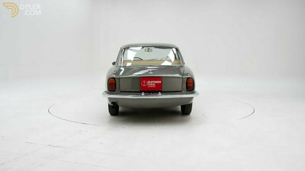 1961 Alfa Romeo 2000, foto 7