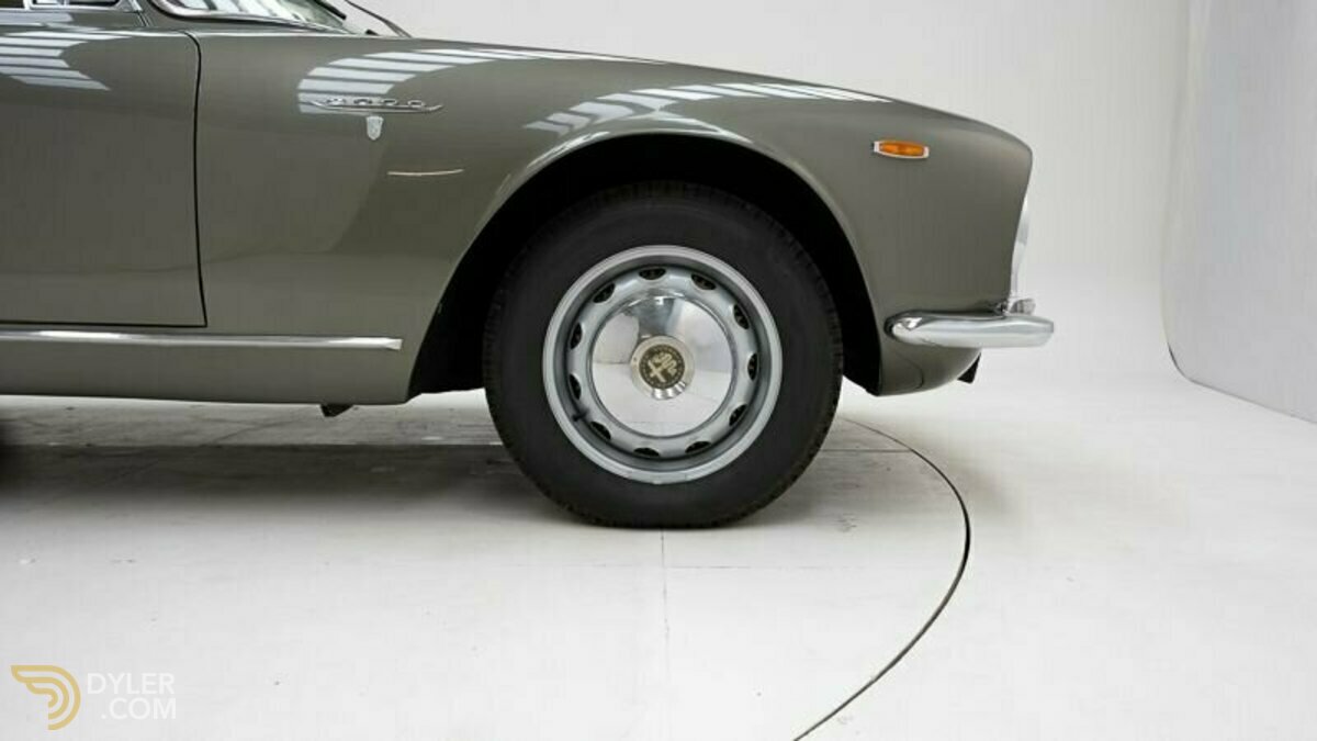1961 Alfa Romeo 2000, foto 10