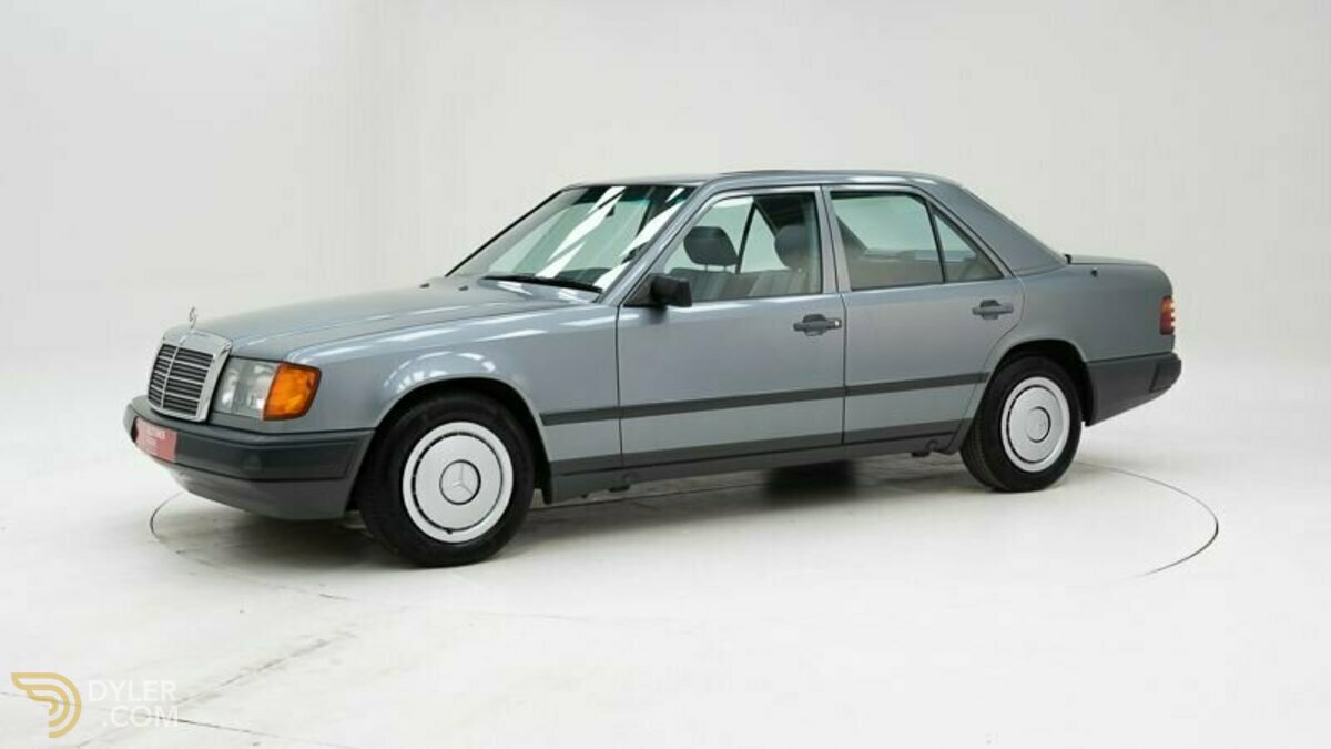 1988 Mercedes-Benz 230, foto 1