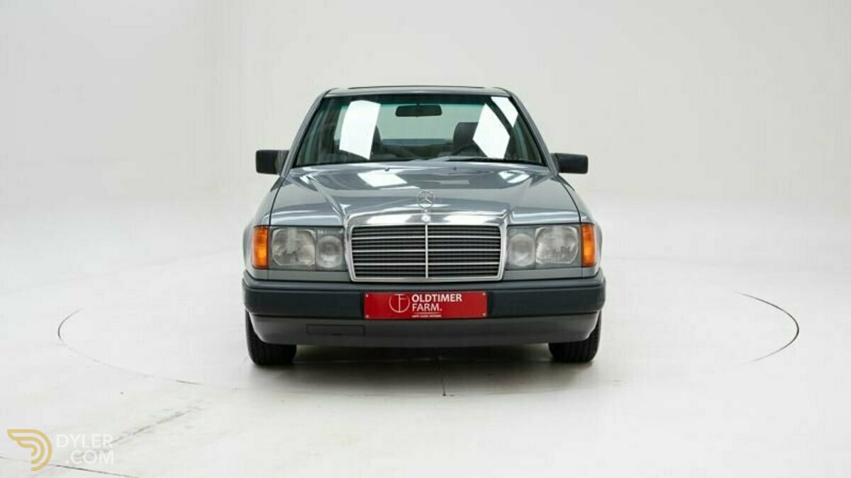 1988 Mercedes-Benz 230, foto 9