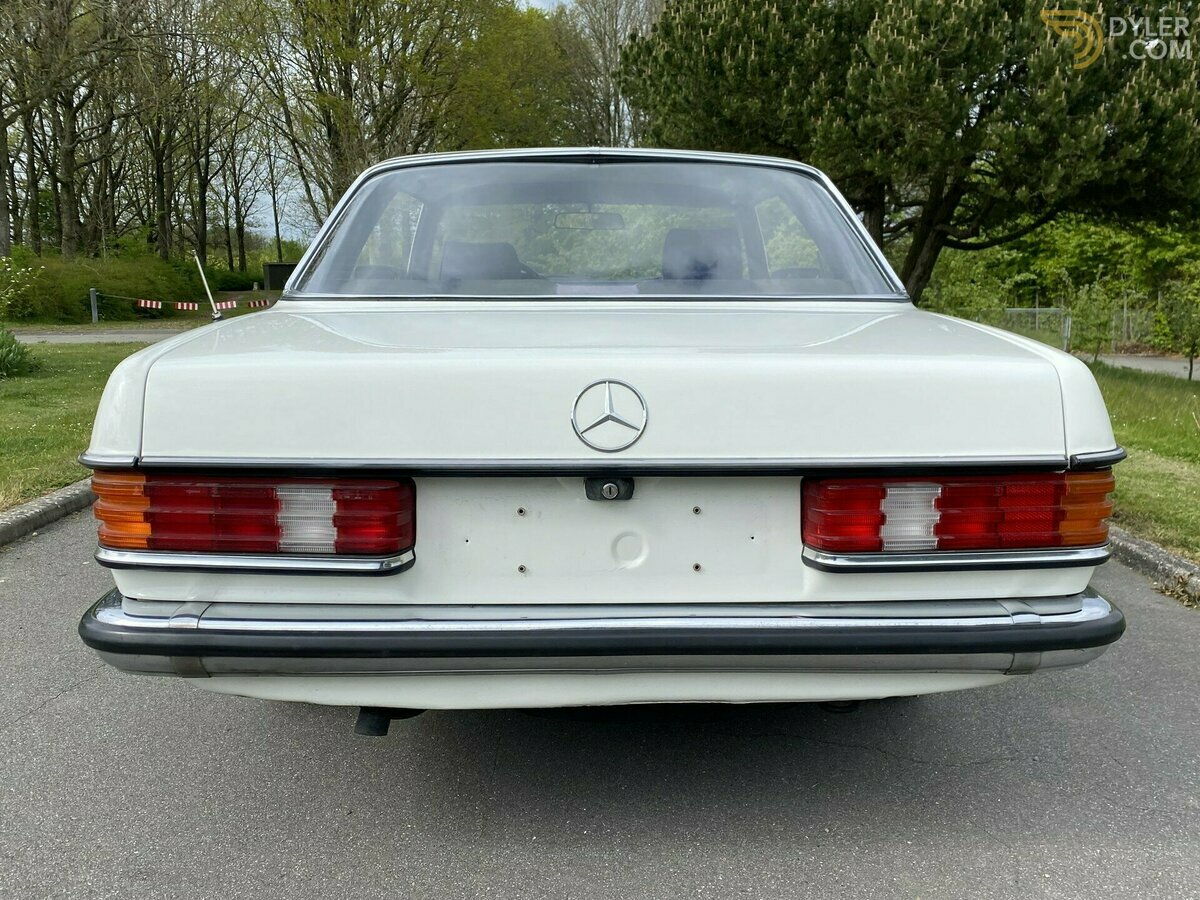 1980 Mercedes-Benz 230, foto 4