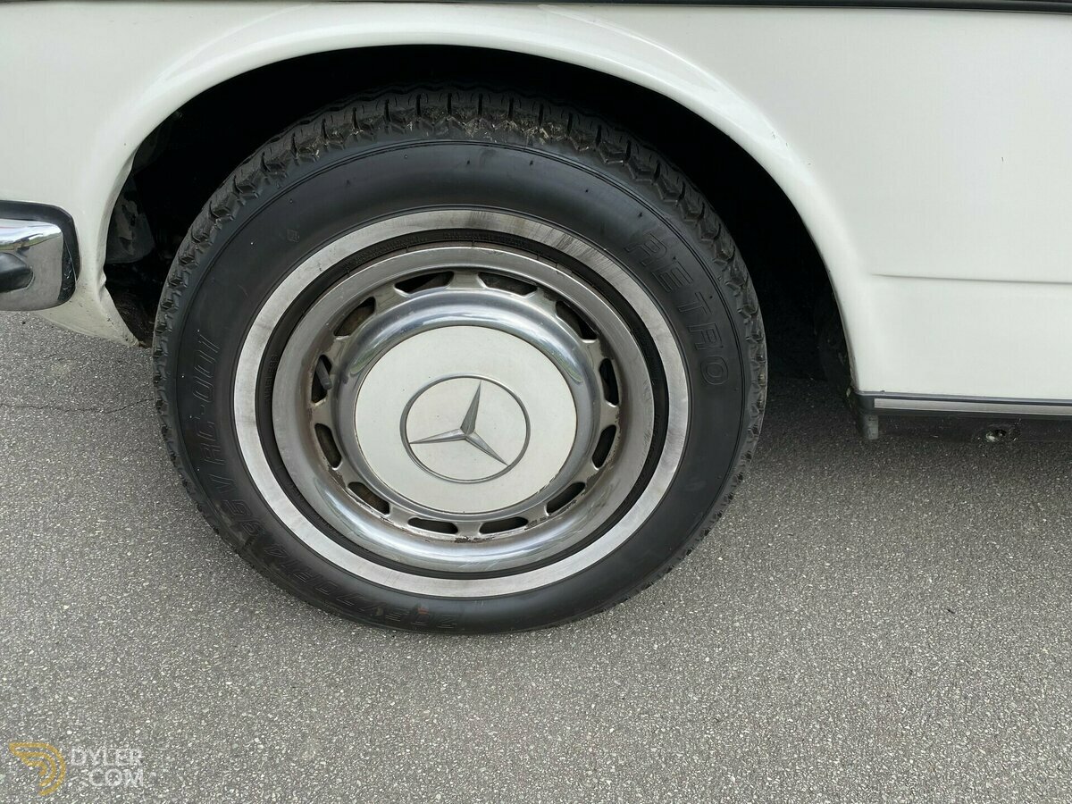 1980 Mercedes-Benz 230, foto 12