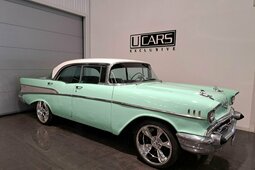 Chevrolet Bel Air / 4-doors/ 4,6L V8 / "Black Plate" Coupe 1957 Verde