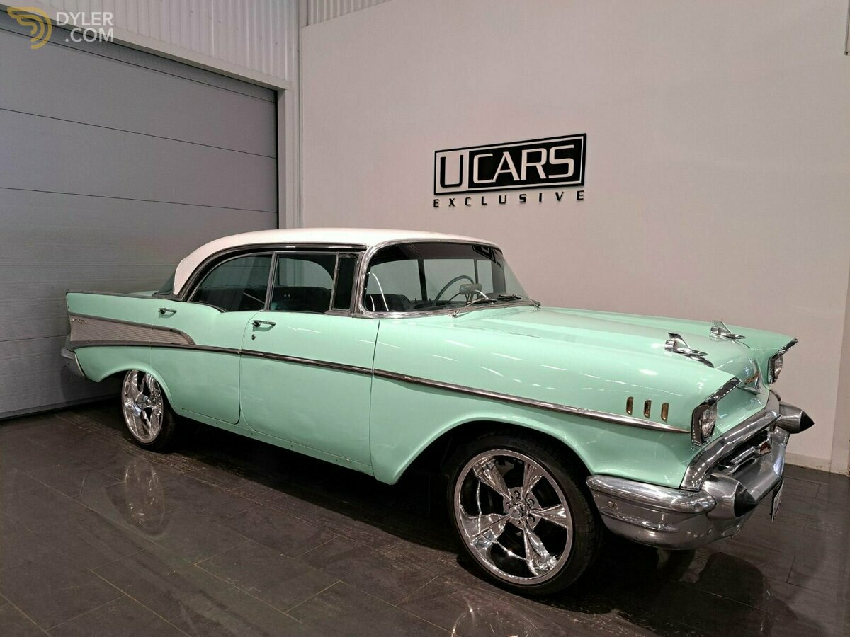 1957 Chevrolet Bel Air / 4-doors/ 4,6L V8 / "Black Plate", foto 1