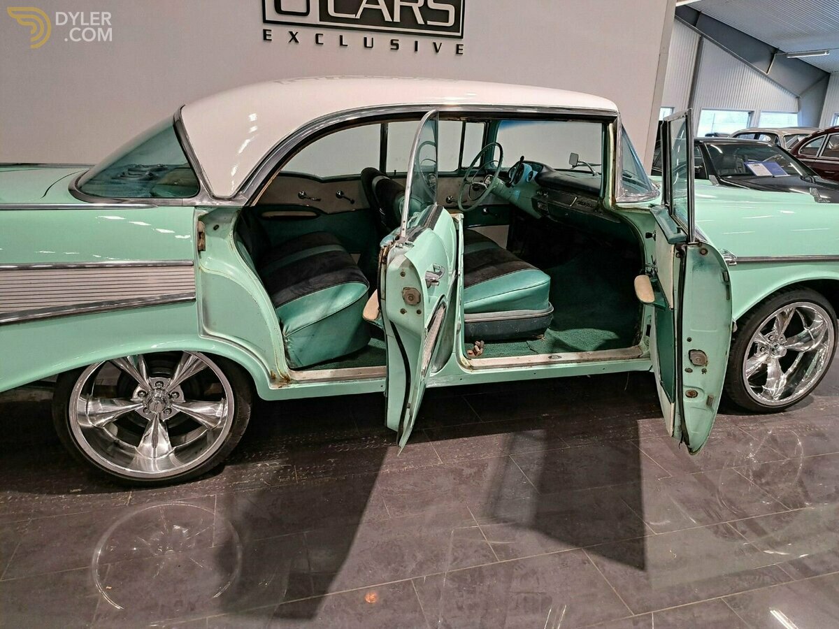 1957 Chevrolet Bel Air / 4-doors/ 4,6L V8 / "Black Plate", foto 6