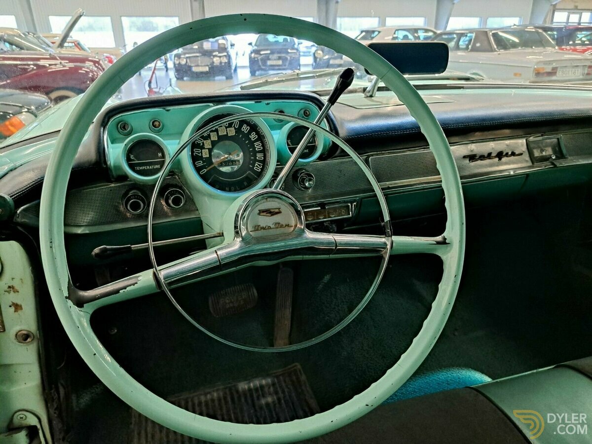 1957 Chevrolet Bel Air / 4-doors/ 4,6L V8 / "Black Plate", foto 10