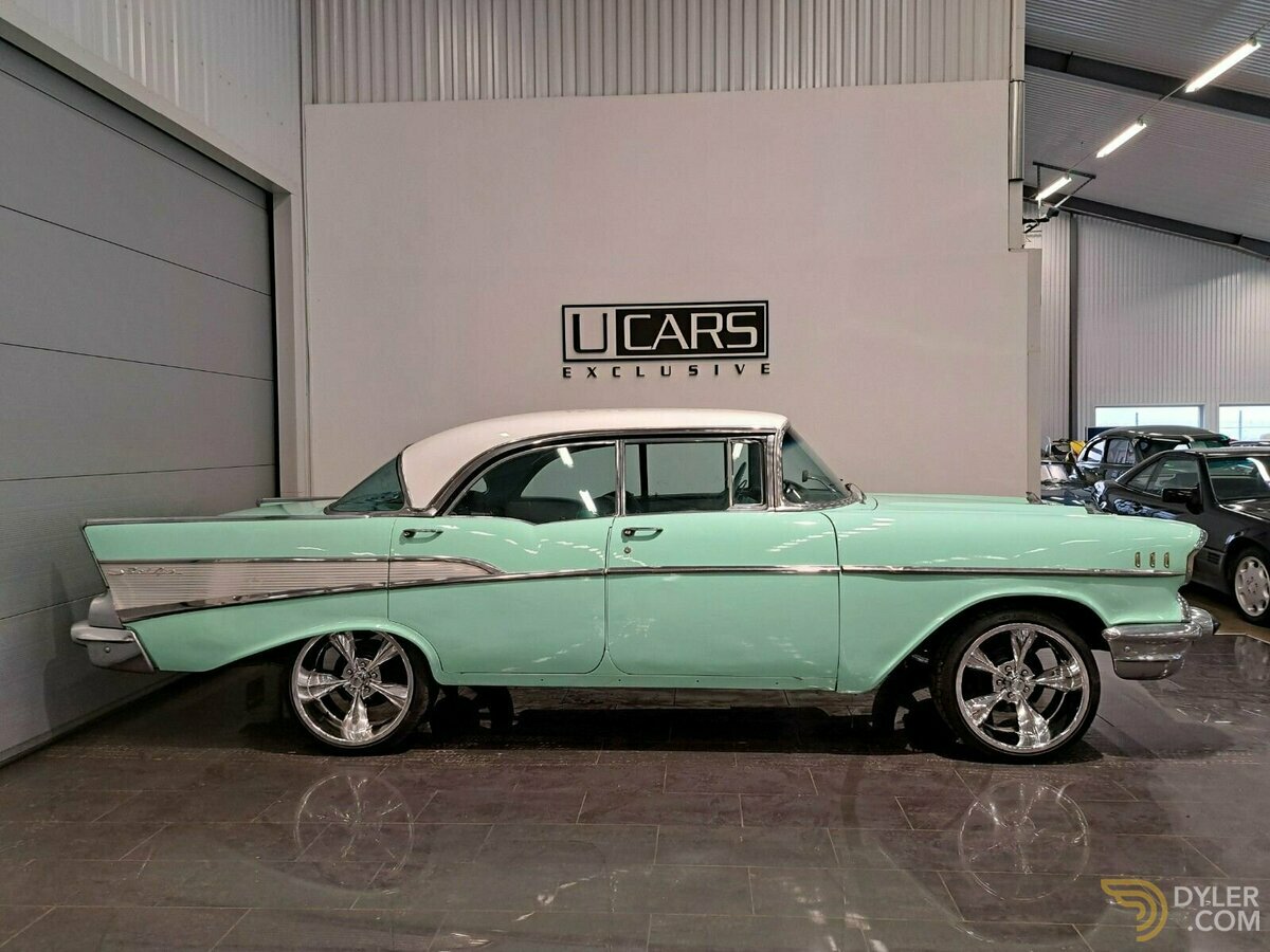 1957 Chevrolet Bel Air / 4-doors/ 4,6L V8 / "Black Plate", foto 12