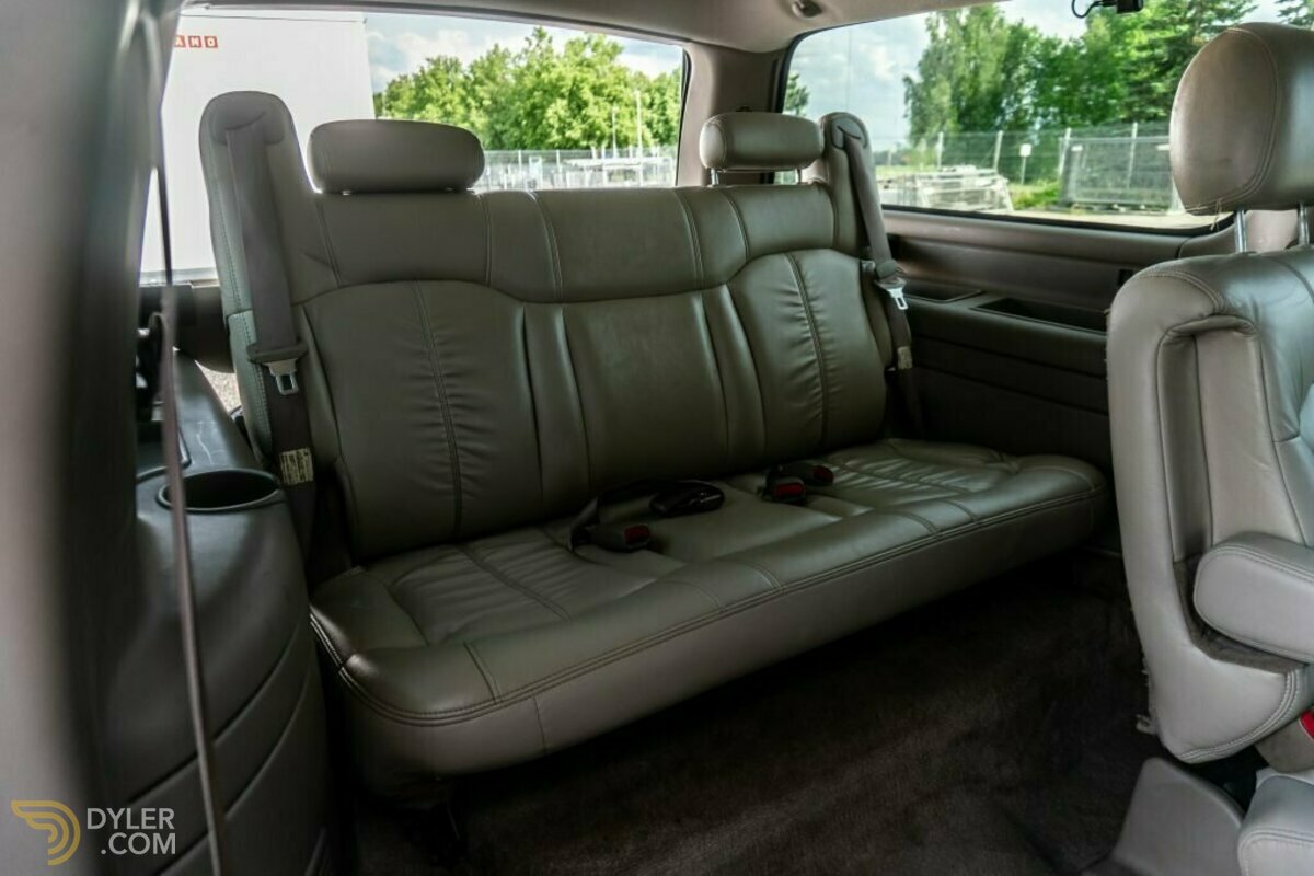 2001 Chevrolet Suburban LT, foto 12