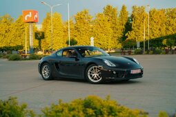 Porsche Cayman Coupe 2013 Marrón
