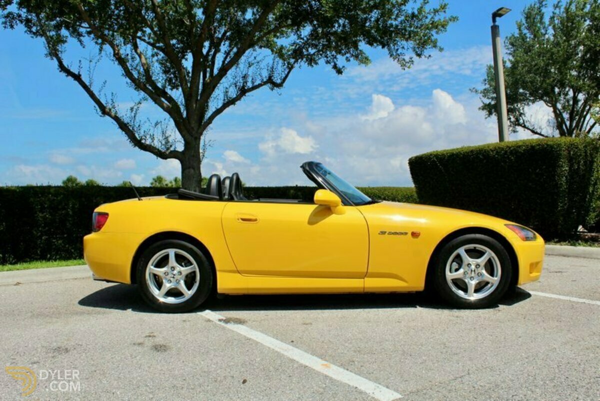 2001 Honda S2000 2dr Conv, foto 2