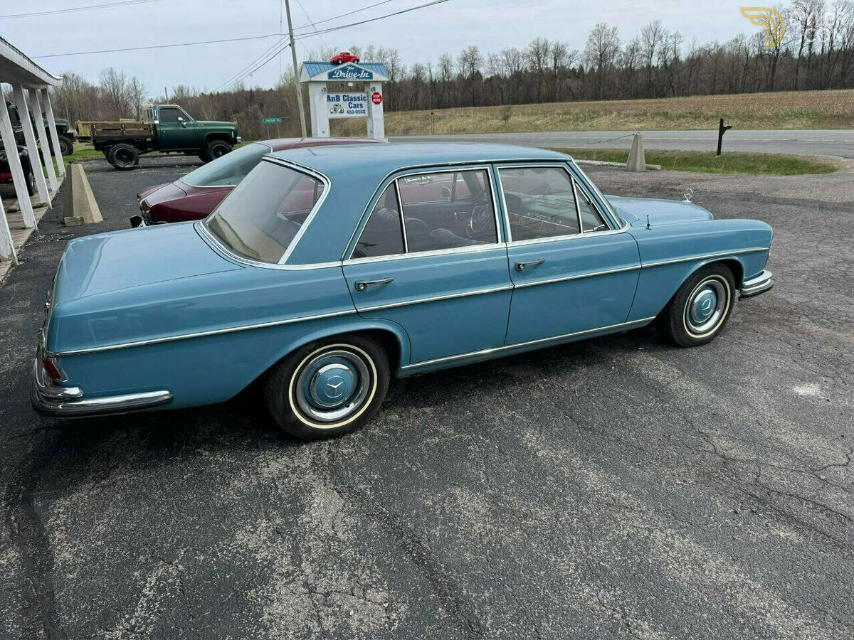 1967 Mercedes-Benz 250, foto 7