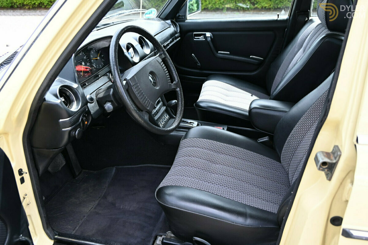 1978 Mercedes-Benz 240 Sedan, foto 10