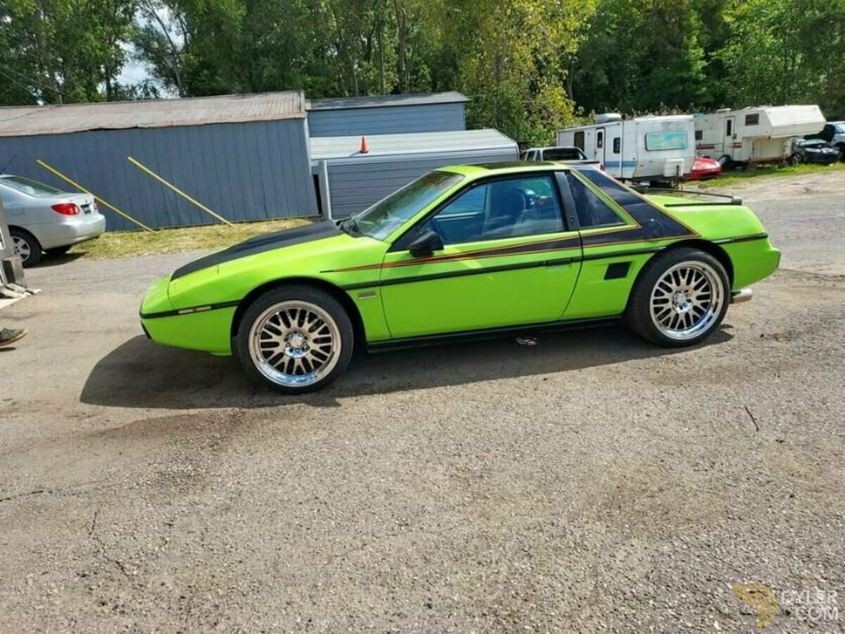 1984 Pontiac Fiero, foto 5