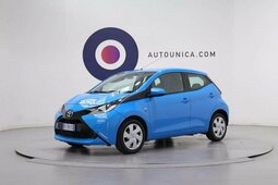 Toyota Aygo 1.0 VVT-I 69 CV 5 PORTE X-COOL NEOPATENTATI 2016