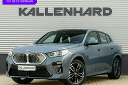 BMW iX2 eDrive20 M-Sport - Pano - Trekhaak - Memoryzetel - SUV 2025 Grey