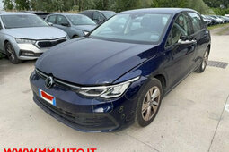 Volkswagen Golf Life Berlina 2023 Blu