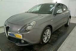 Alfa Romeo Giulietta Super Sedan / Saloon 2017 Grey
