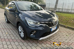 Renault Captur E-Tech Plug-in Hybrid 160 CV Apple CarPlay SUV 2021 Grey