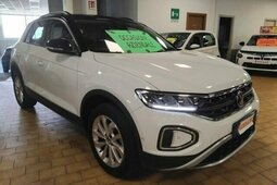 Volkswagen T-ROC 1.0 TSI Life 17" SUV 2024