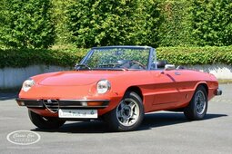 Alfa Romeo 2000 Spider Veloce Cabriolet / Roadster 1981 Red